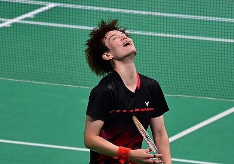 现了体育公 现了体育公