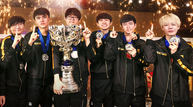 足球经济逻 足球经济逻