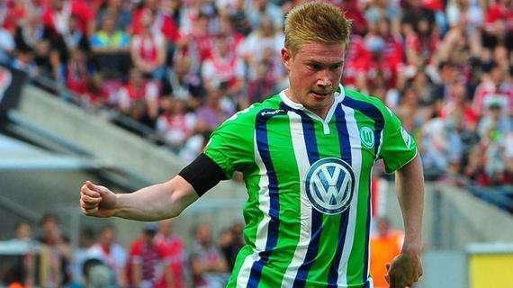 禁区前沿的 禁区前沿的