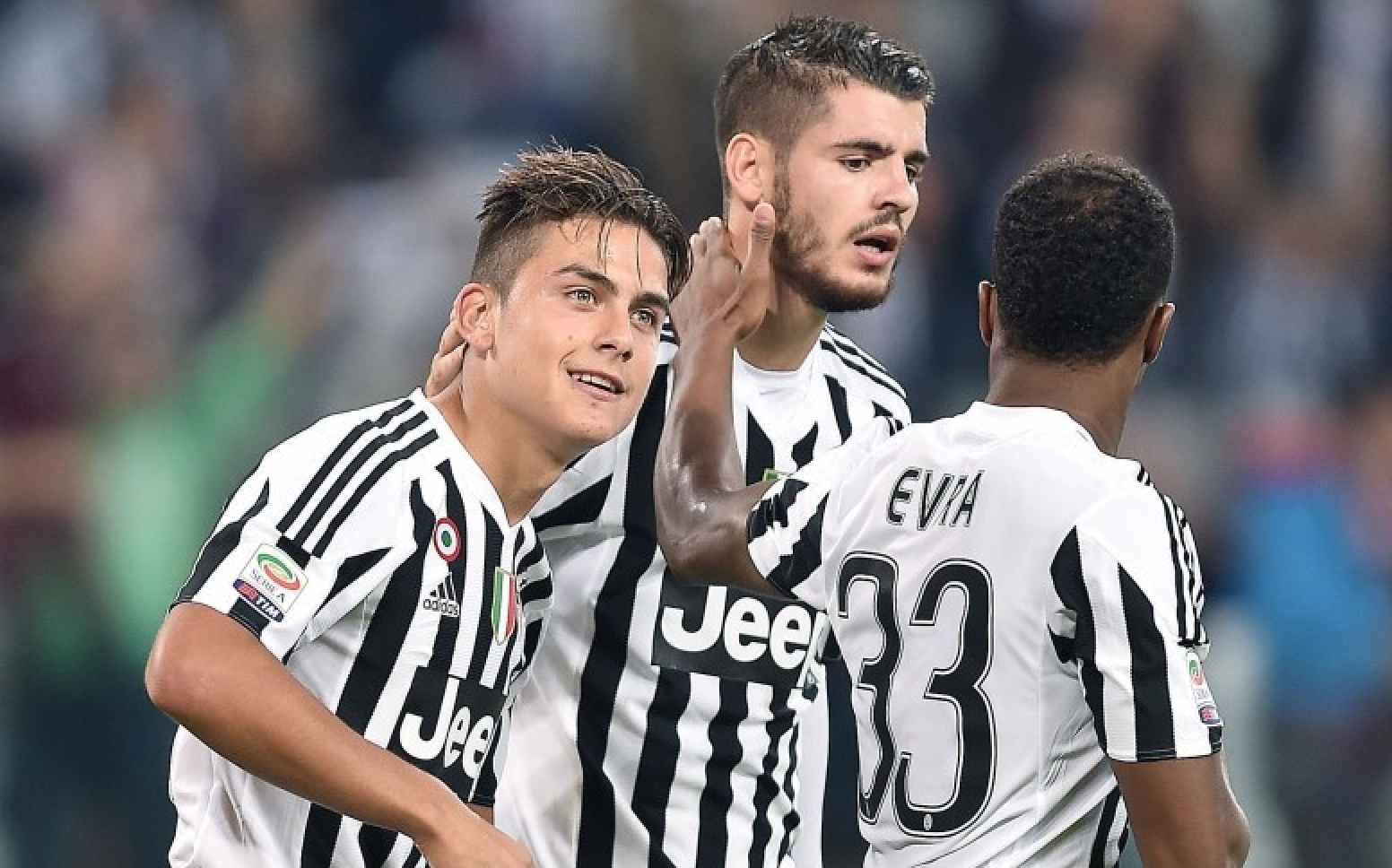 角球的出手 角球的出手