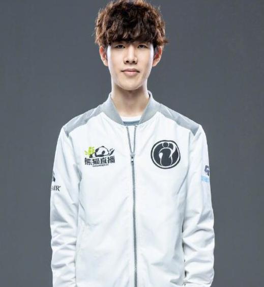 更换战袍 更换战袍